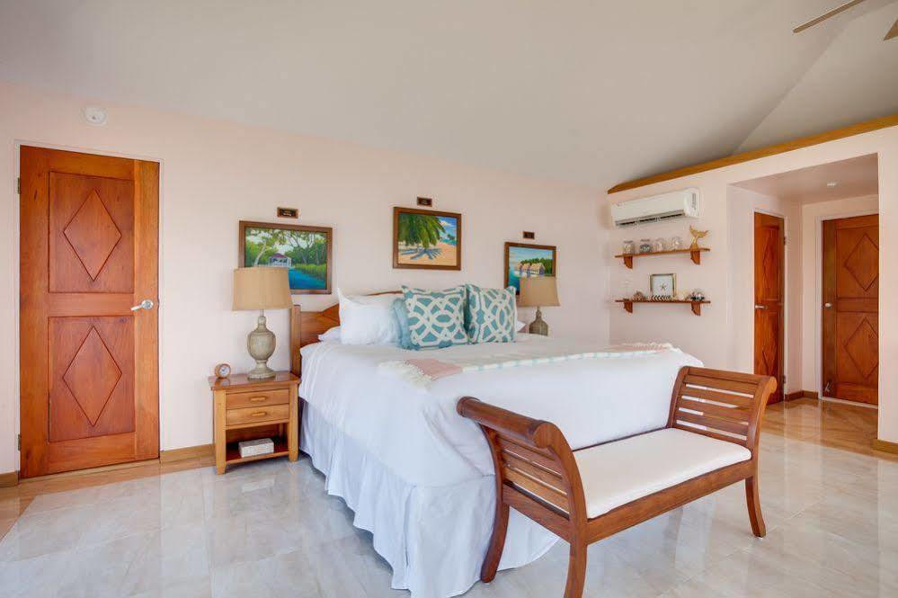 Hotel Royal Belize Thatch Caye Exteriér fotografie